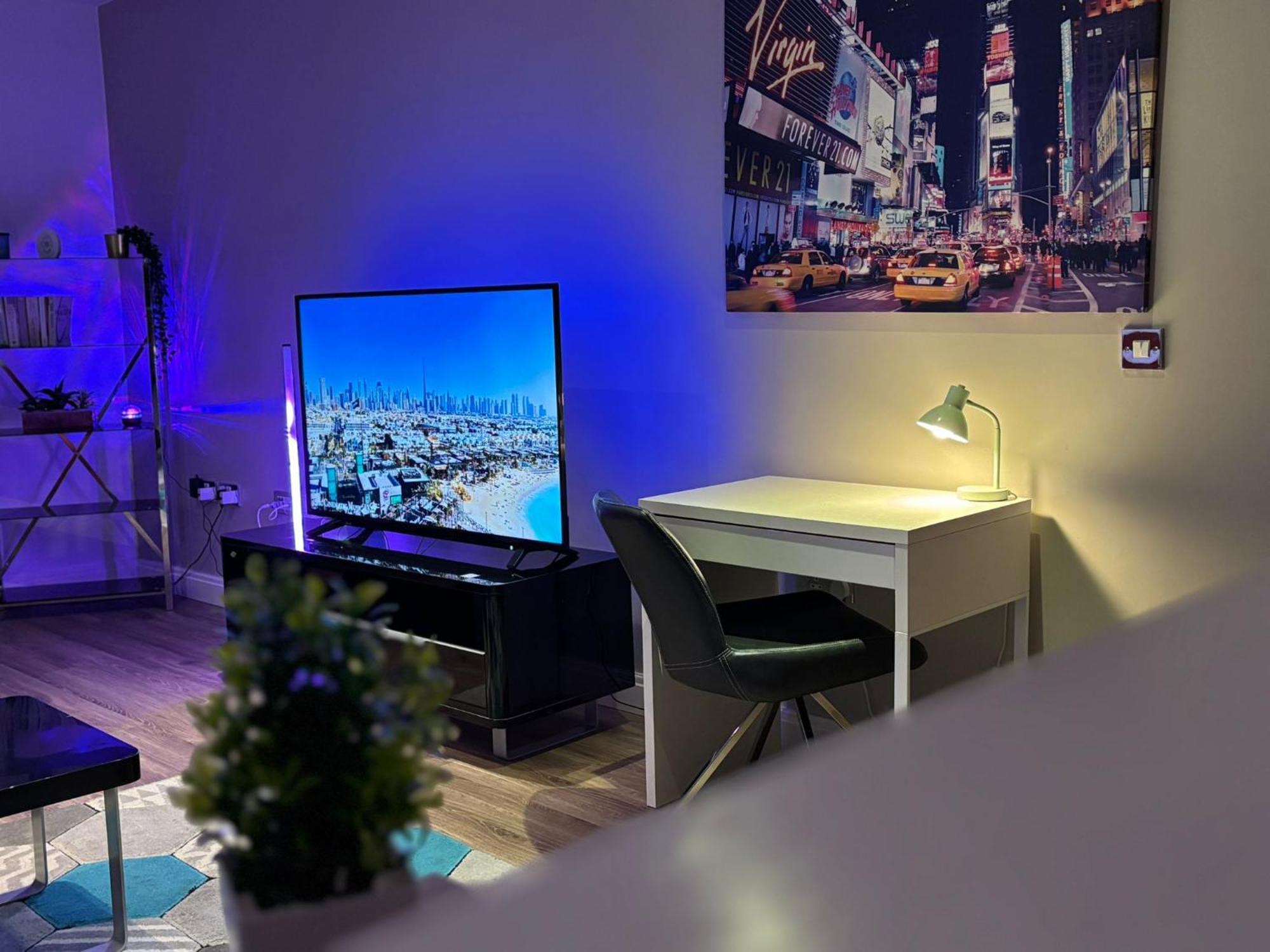 24-7 Secured City Centre Apartments With Free Underground Parking And Wifi Birmingham Ngoại thất bức ảnh