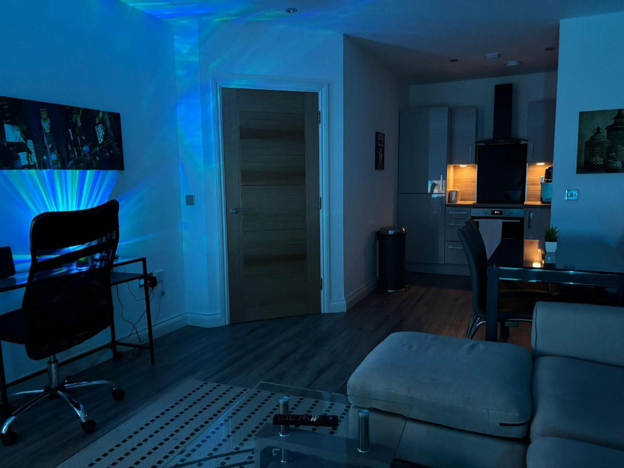 24-7 Secured City Centre Apartments With Free Underground Parking And Wifi Birmingham Ngoại thất bức ảnh