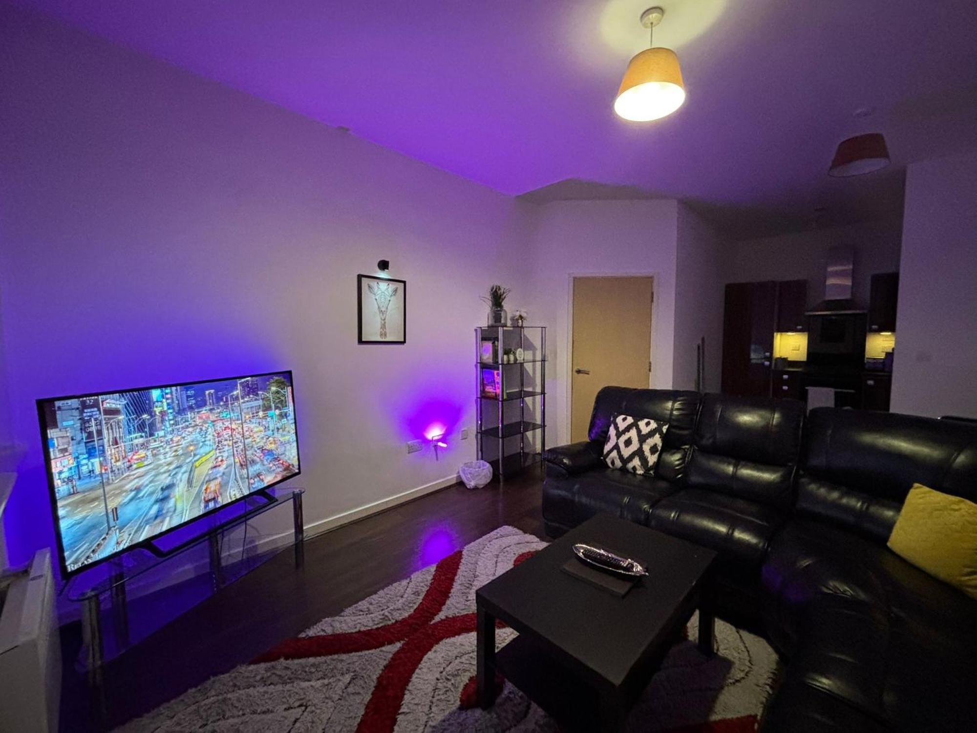 24-7 Secured City Centre Apartments With Free Underground Parking And Wifi Birmingham Ngoại thất bức ảnh