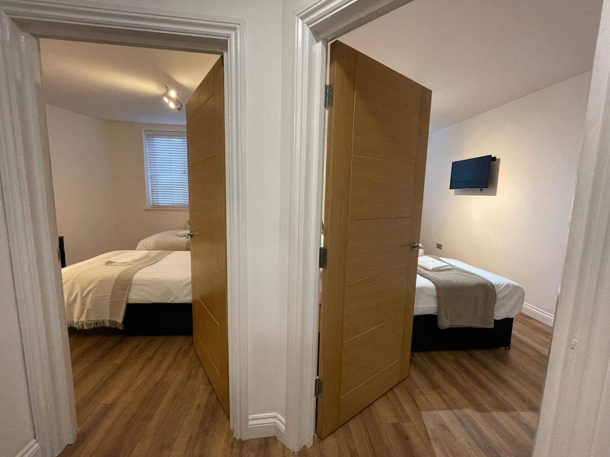 24-7 Secured City Centre Apartments With Free Underground Parking And Wifi Birmingham Ngoại thất bức ảnh
