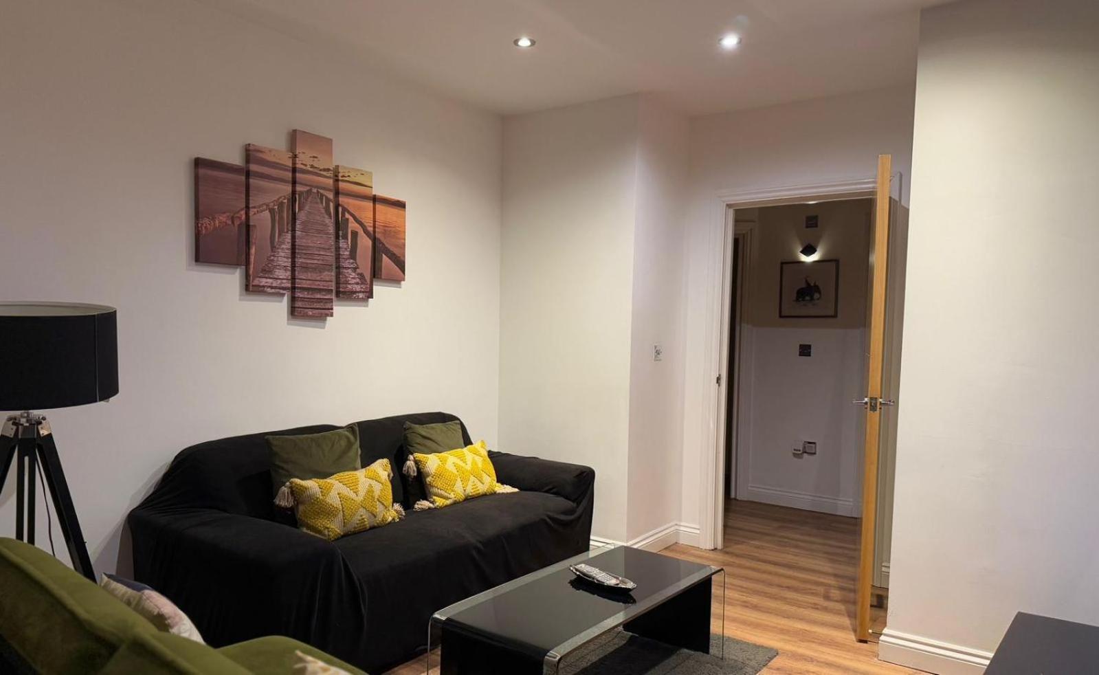 24-7 Secured City Centre Apartments With Free Underground Parking And Wifi Birmingham Ngoại thất bức ảnh