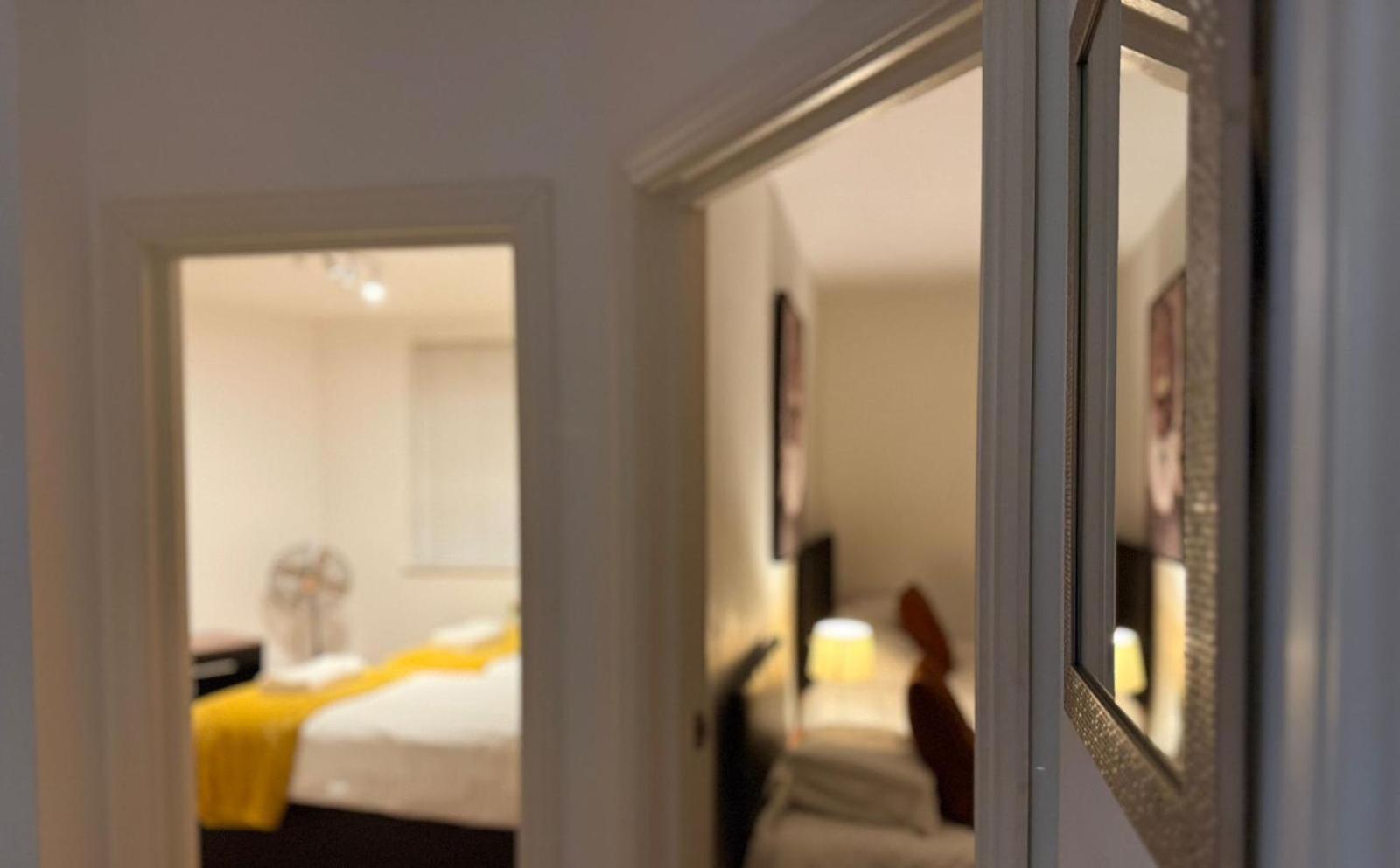 24-7 Secured City Centre Apartments With Free Underground Parking And Wifi Birmingham Ngoại thất bức ảnh